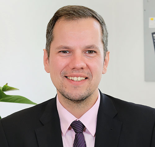 Martin Lobschat Volljurist, nebenberuflich Rechtsanwalt AGV Hildesheim